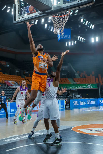 在球场上 在球场上