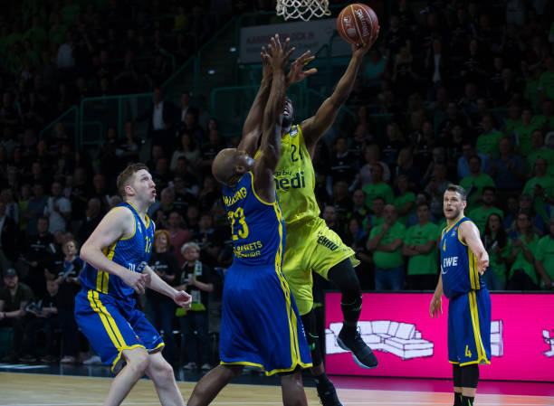 发光发热的 发光发热的